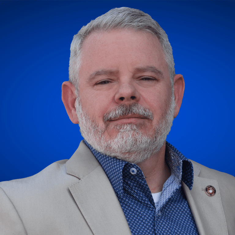 John Arnold headshot